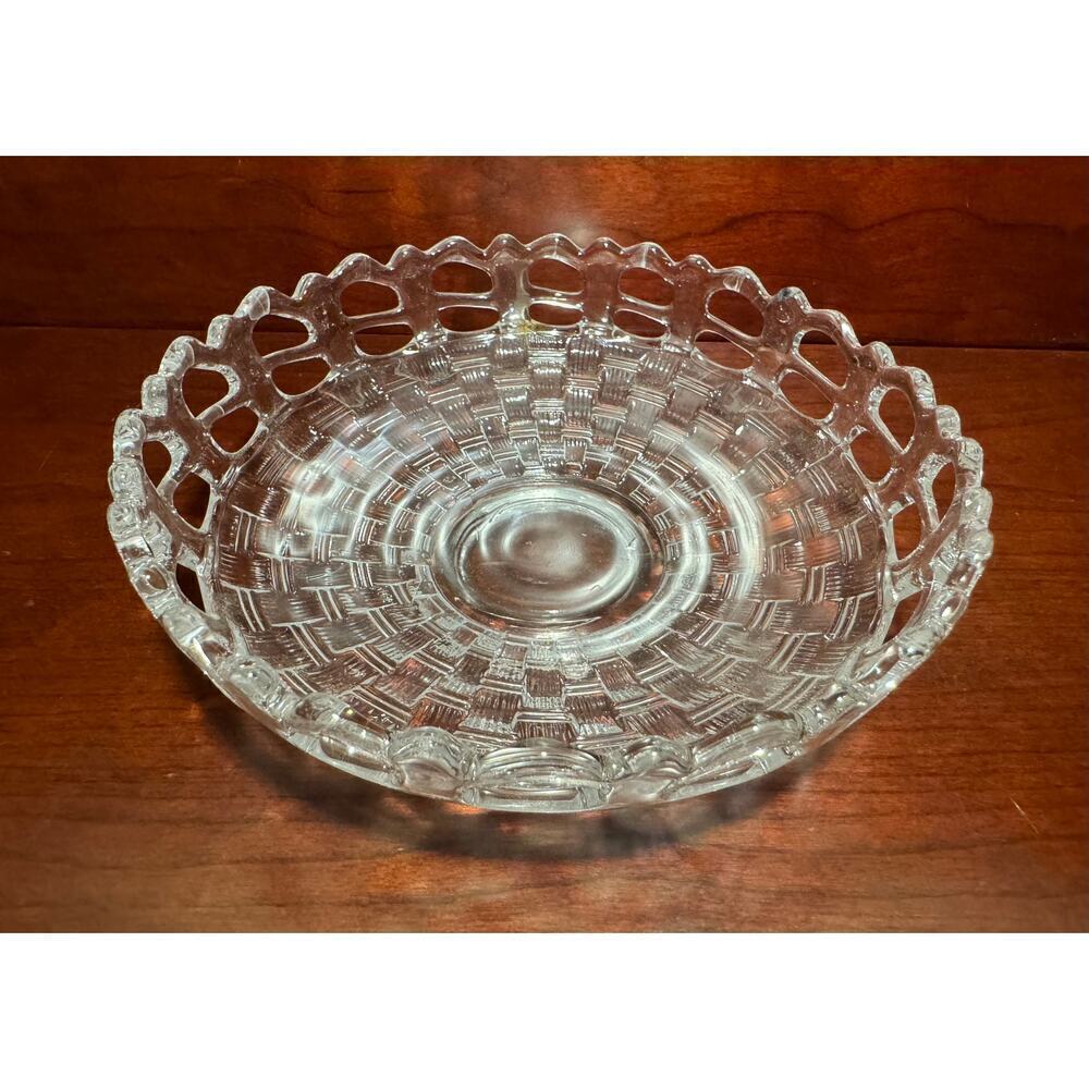Fenton Art Glass Basket Weave Clear Mayo Plate Base Open Edge Bubble Lace